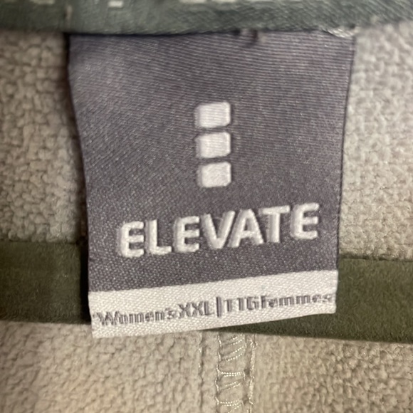 White spring Elevate brand jacket XL - Picture 3 of 3